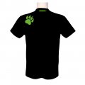 Men T-shirt in black with a vertical lettering in green